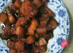 Illustration of how to make braised pork 8