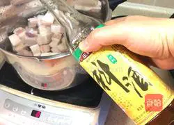 Braised Pork Recipe Illustration 2