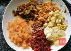 Illustration of braised crucian carp with tofu 7