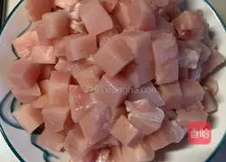  Sauce Illustration of how to make diced chicken 3