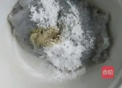 Illustration of making shrimp paste 2