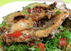 Illustration of how to make braised fish with bitter melon in drum sauce 9