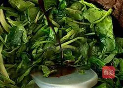 Illustration of how to make spinach with gluten 2