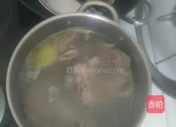 Illustration of tomato and red wine stewed beef 2