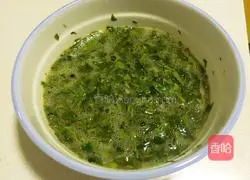 Illustration of how to make Chinese toon scrambled eggs 3