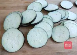 Xinwen Gourmet Steamed Eggplant with Minced Pork Recipe Illustration 2