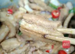 Illustration of how to make farm-style stir-fried pork 12