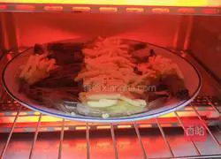 Illustration of Baked Shrimp with Mashed Potatoes and Cheese 7