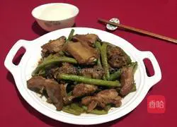 Illustration of how to make pork ribs and beans stewed 7