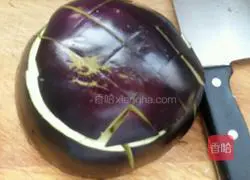 Illustration of how to cook eggplant with edamame 1