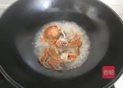 Illustration of Braised Crab with Rice Wine 12