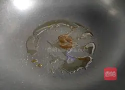 Illustration of braised chicken wings 5