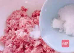 Illustration of homemade crispy small intestine 2