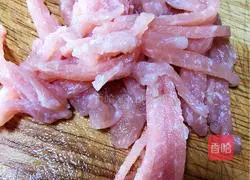 Illustration of how to stir-fry cabbage and vermicelli 4