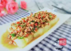 Illustration of how to make steamed winter melon with luncheon meat 8