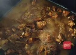 Illustration of how to make braised pork ribs with vermicelli 4