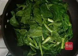 Illustration of how to make stir-fried beef with kale 5