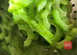 Bitter Melon Scallop Recipe Illustration 4