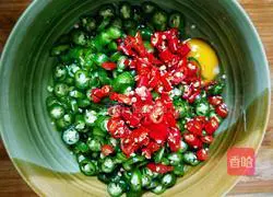 Stir-fried Eggs with Threaded Pepper#Summer Refreshing Light Food#Recipe Illustration 5