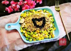 Quinoa Chicken Salad Recipe Illustration 12