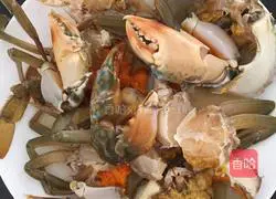 Illustration of how to make fried crabs in typhoon shelter 1