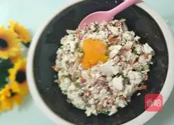 Illustration of how to make minced meat and tofu balls 6