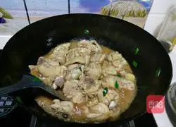 Illustration of how to cook chicken legs and stewed mushrooms 5