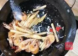Cantonese style potato-based shrimp recipe 13