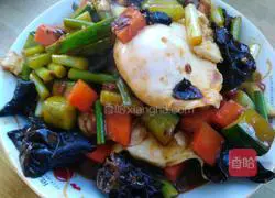 Illustration of how to make fish-flavored poached eggs 4