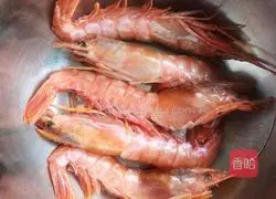 Illustration of how to make colorful vegetables and shrimps 1