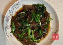 Chives Illustration of how to make stuffy duck blood 3