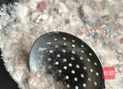 Illustration of how to make beef stewed with radish 5