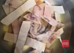 Illustration of how to make squid and dried squid stew 2