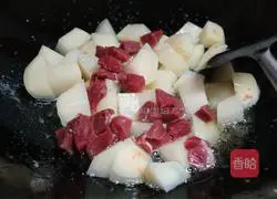 Illustration of how to make fried potatoes with bacon 5