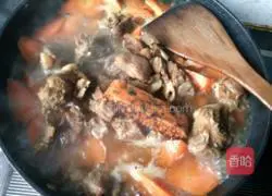 Illustration of carrot stewed mutton 18