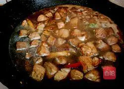 Illustration of braised pork and potatoes 6