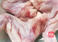 Illustration of how to make sauce-flavored chicken wings 1