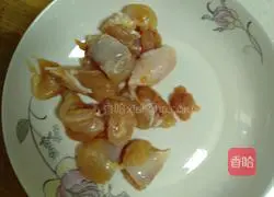 Illustration of how to cook chicken legs and stewed potatoes 2