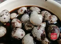 Illustration of how to make braised quail eggs 8