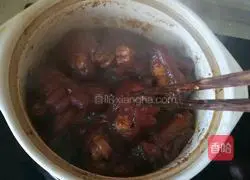 Illustration of how to make sauce-flavored pig's trotters 6