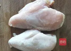 Illustration of how to make shredded pork with Jia Chang Jing sauce 1