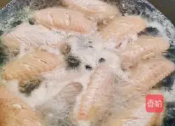 Illustration of how to make Coke chicken wings 1