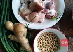 Illustration of how to make braised pig’s feet with soybeans 1