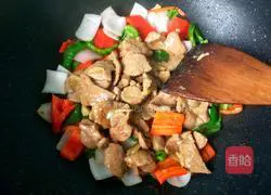 Illustration of how to stir-fry pork liver 16
