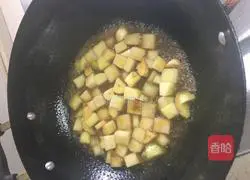 Illustration of how to make three cups of potatoes and quail eggs 9