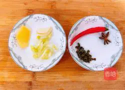 Illustration of how to cook chicken legs and roasted potatoes 2