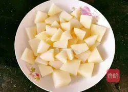 Illustration of how to steam beef tendon with potato powder 7