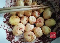 Illustration of how to make steamed pork with vermicelli 5