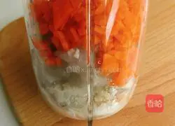 Illustration of how to make egg pancakes with meat 5