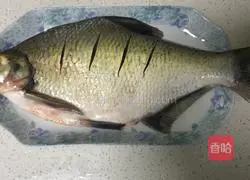 Illustration of how to make steamed flat fish 1